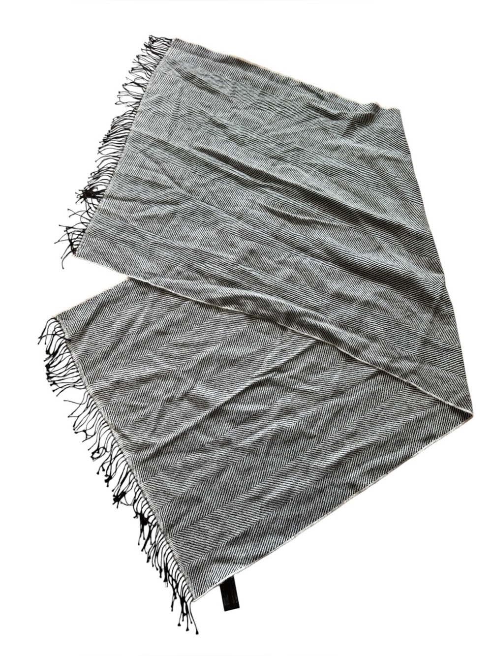 SUISTUDIO Alpaca Blanket Scarf Fringe Large Wide Black White Suit Supply
